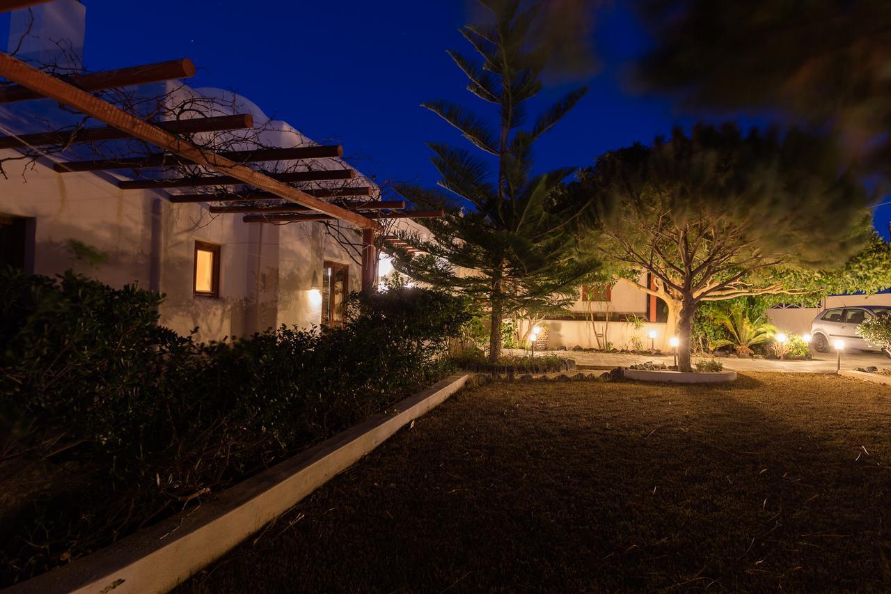 Aquaria Villa Karterados  Exterior foto